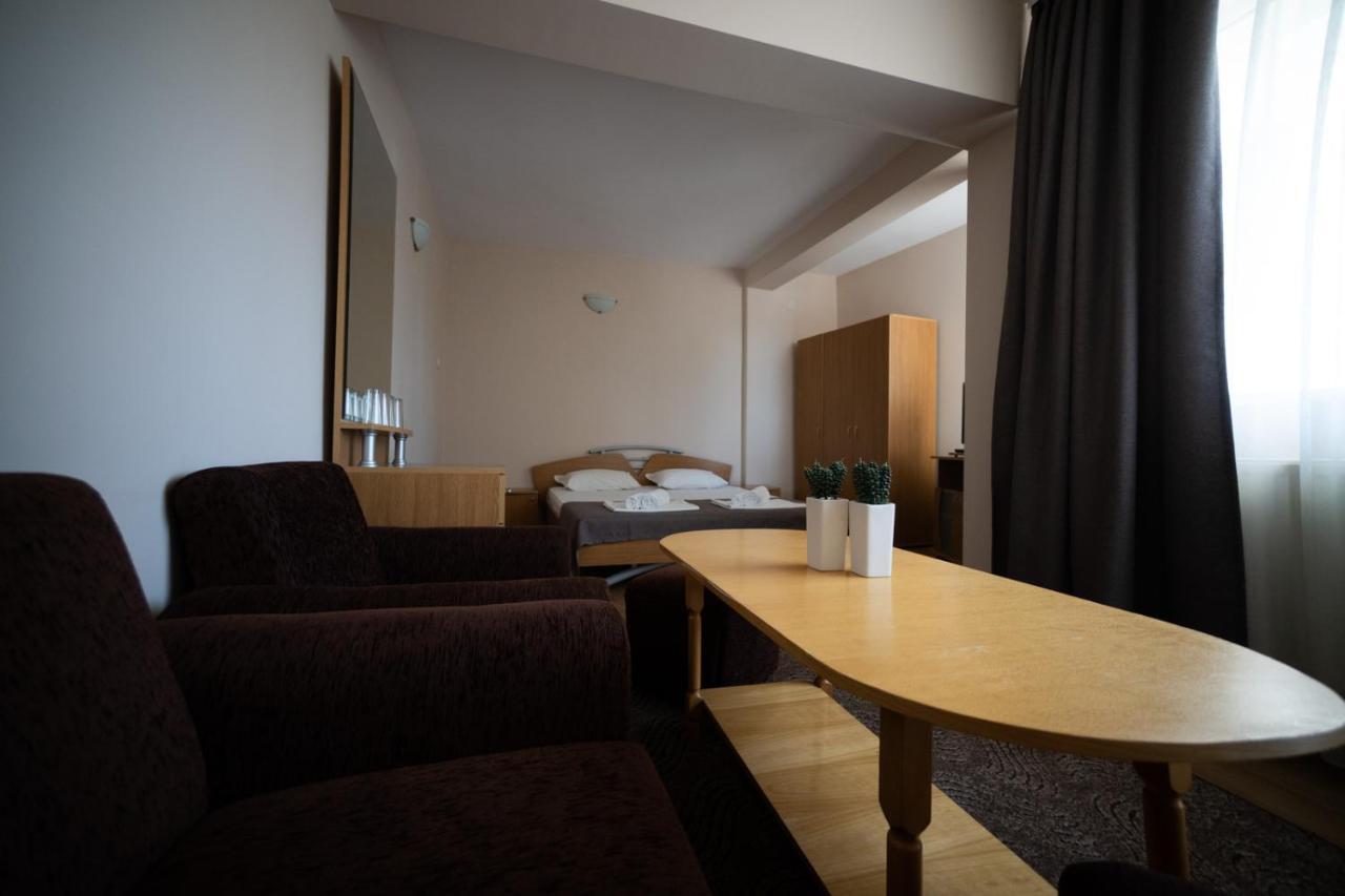 Velista Hotel